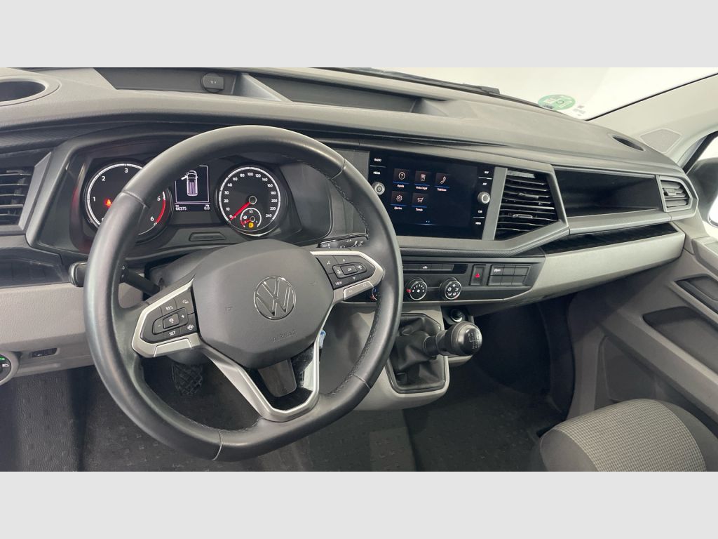 Volkswagen Transporter - 11