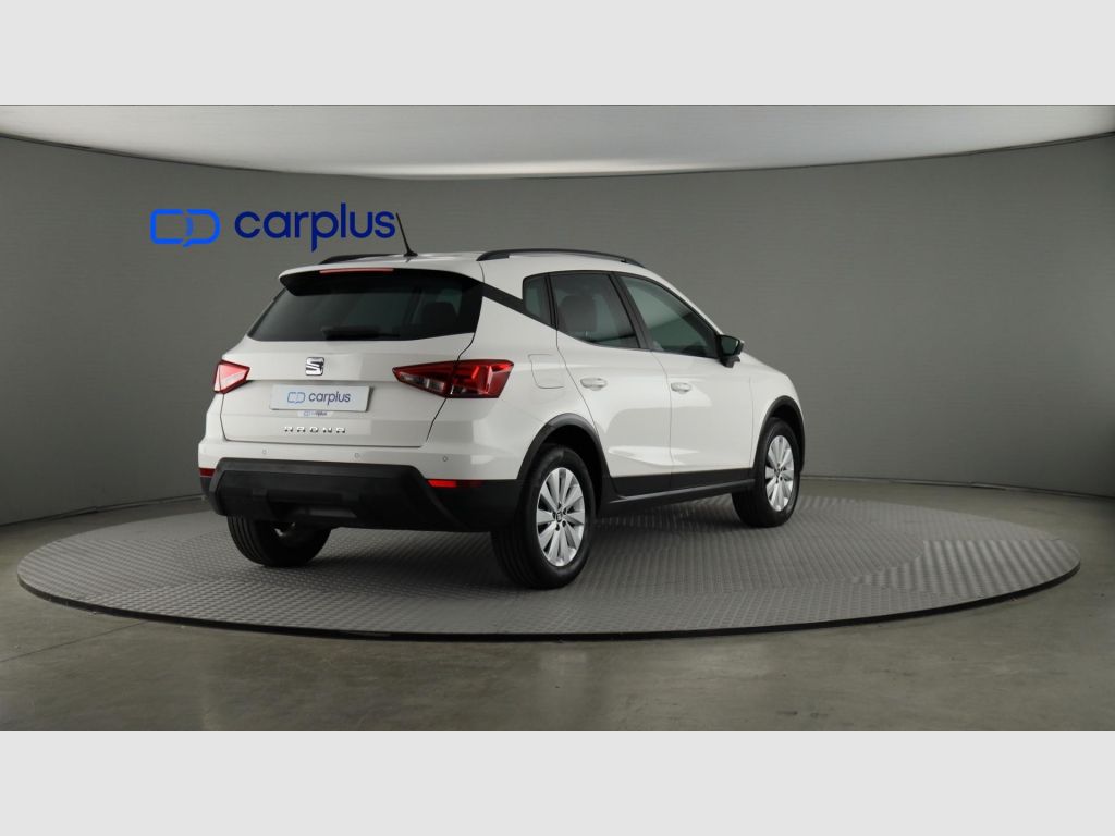 SEAT Arona - 7