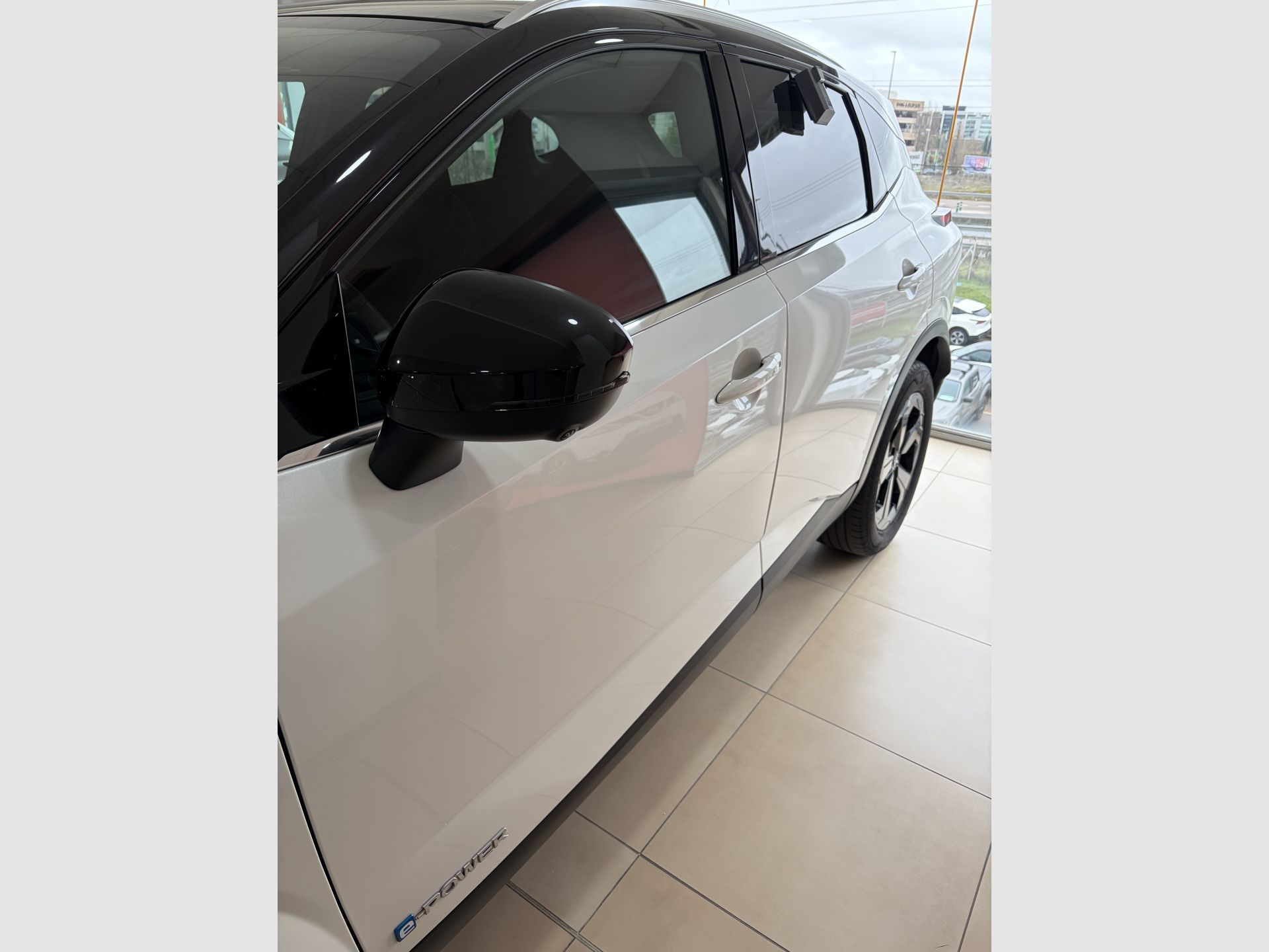 Nissan Qashqai - 2