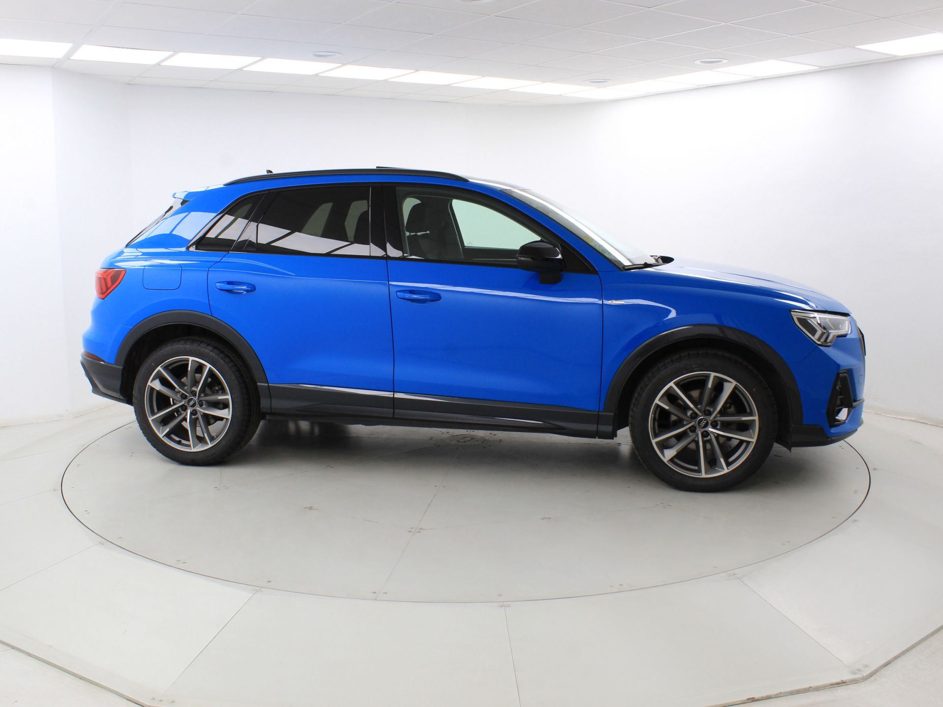 Audi Q3 - 4