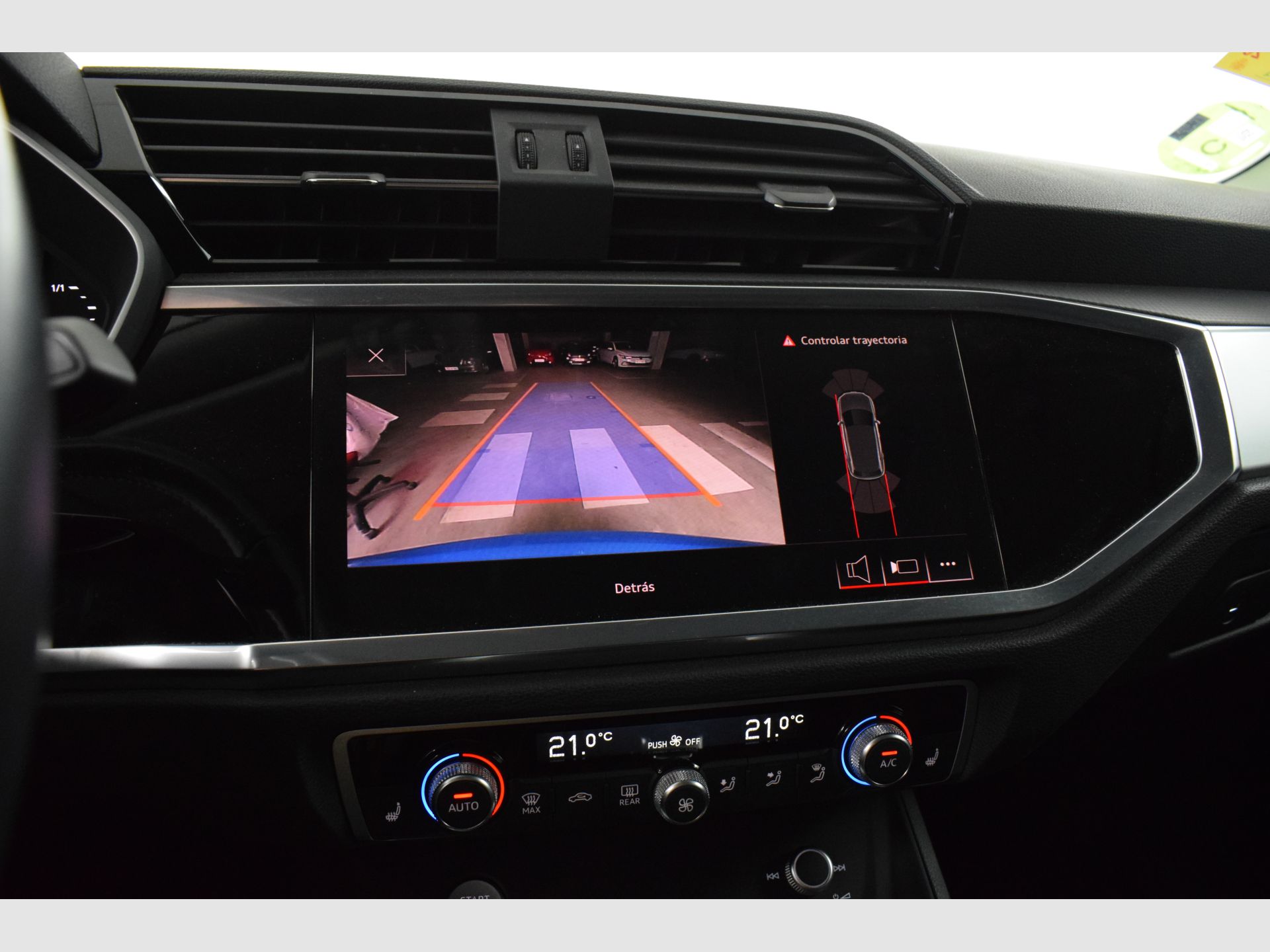 Audi Q3 - 9