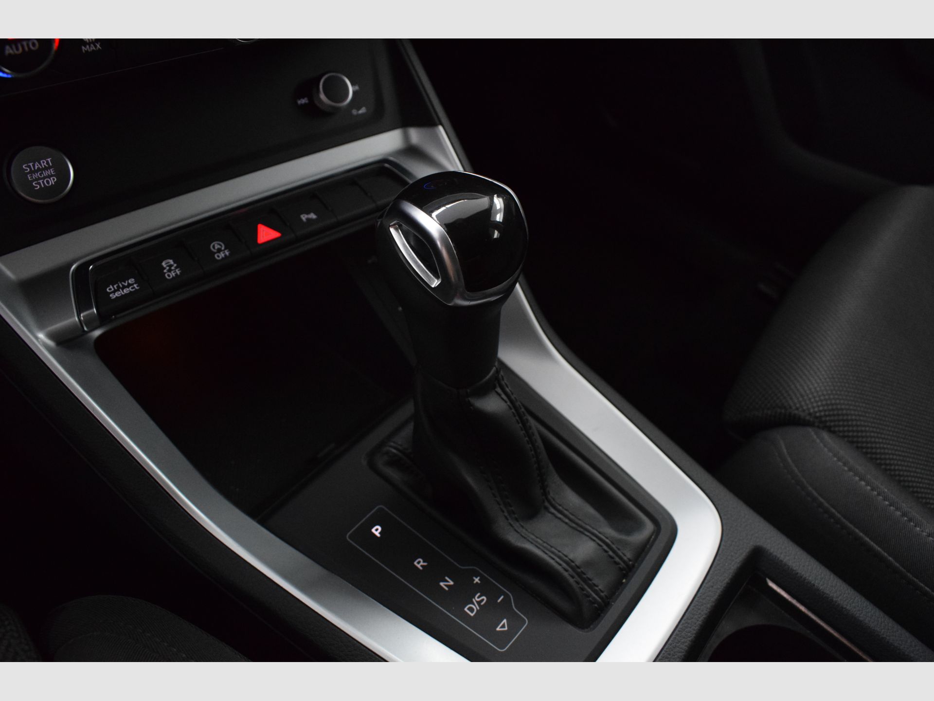 Audi Q3 - 11