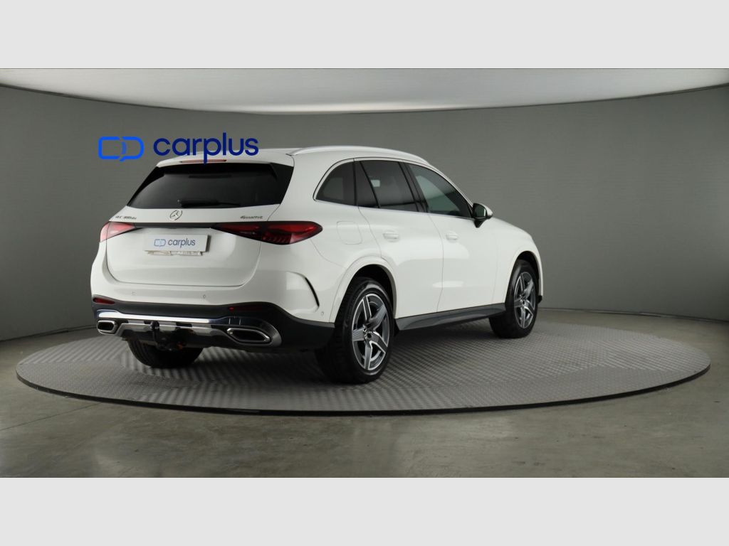 Mercedes-Benz GLC - 7