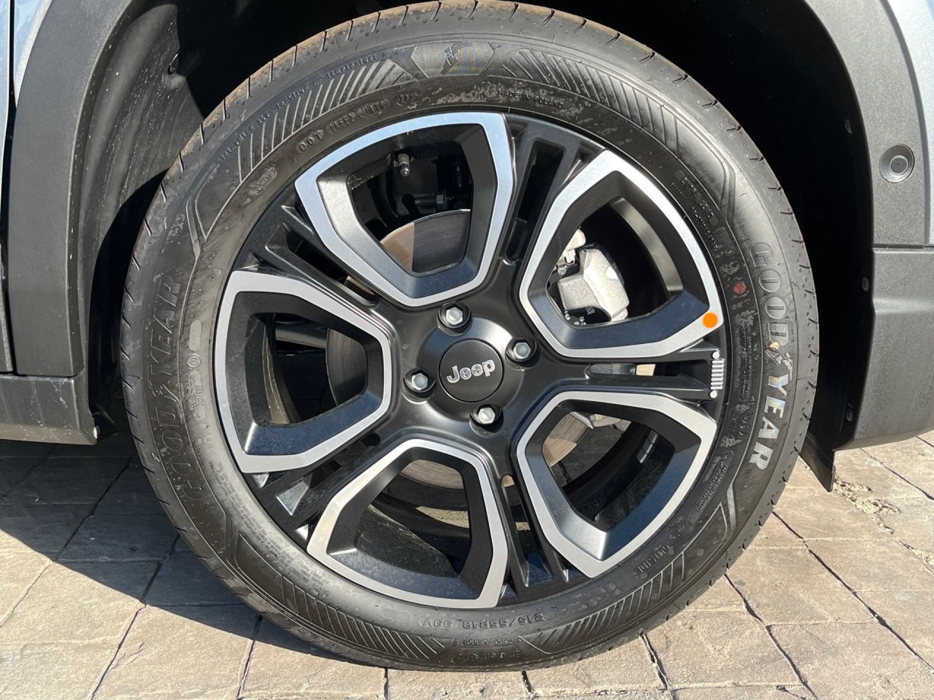 Jeep Avenger - 8