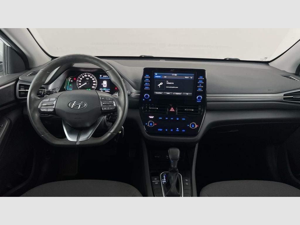 Hyundai IONIQ - 11