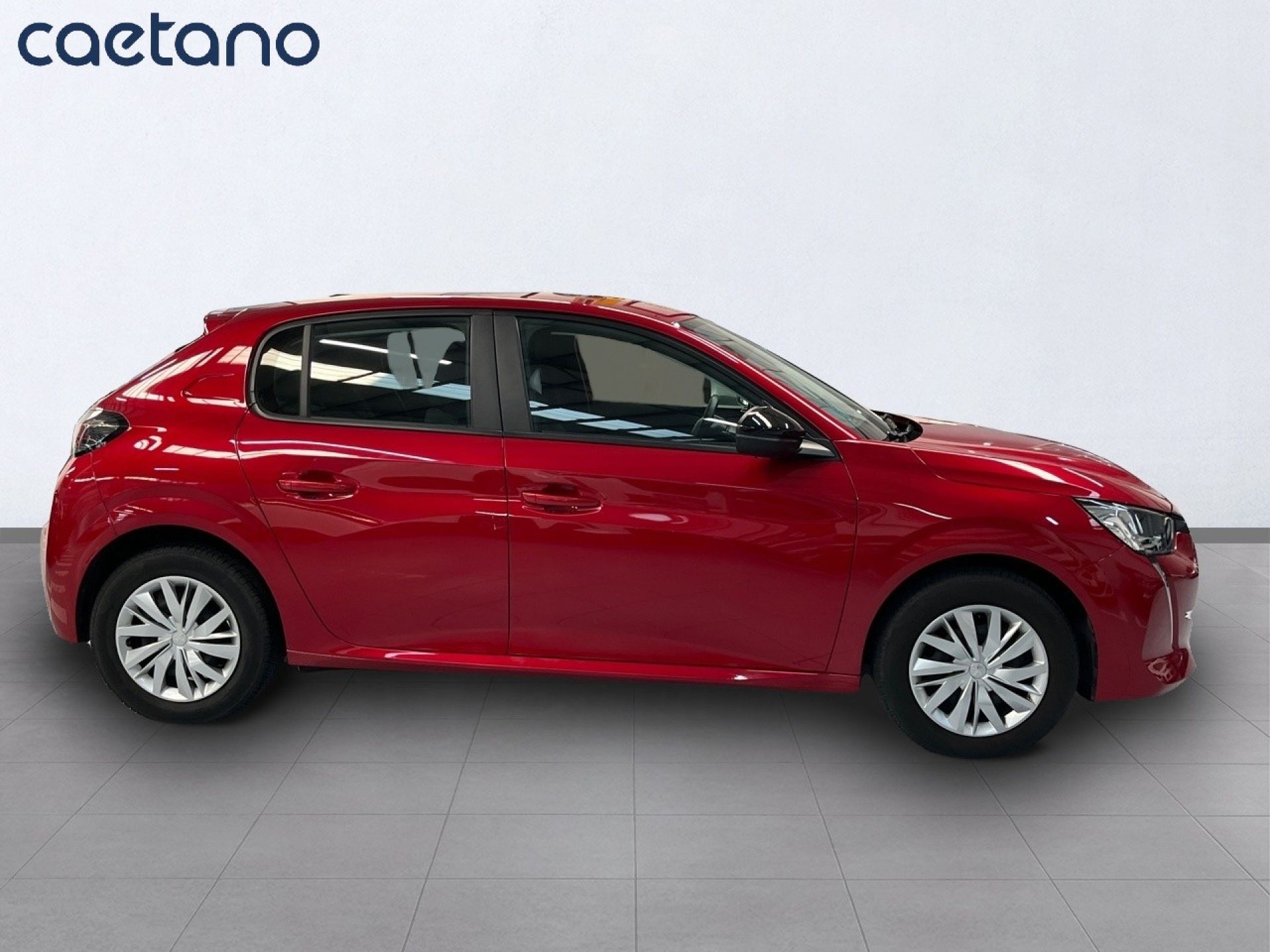 Peugeot 208 - 4