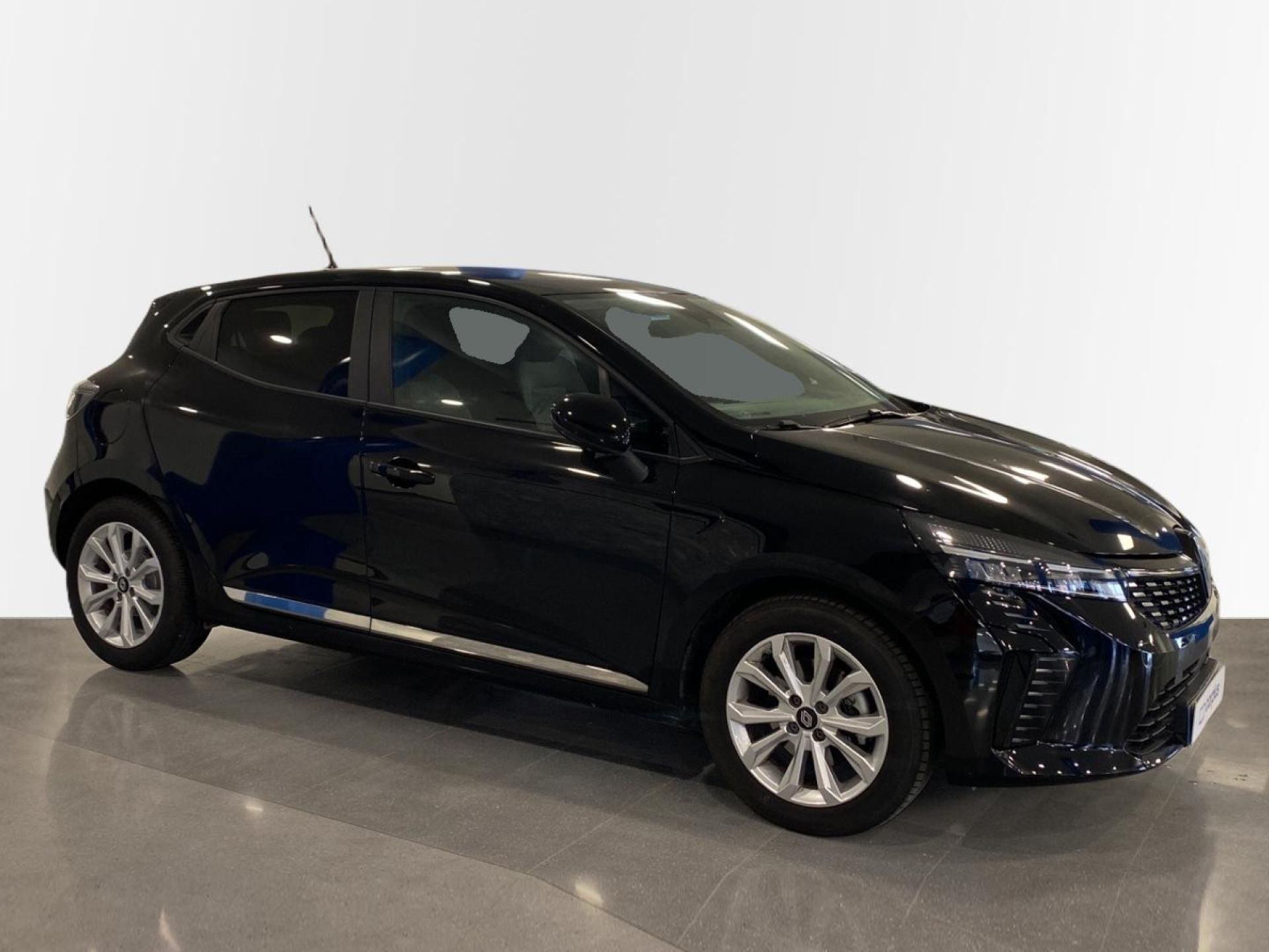 Renault Clio - 8
