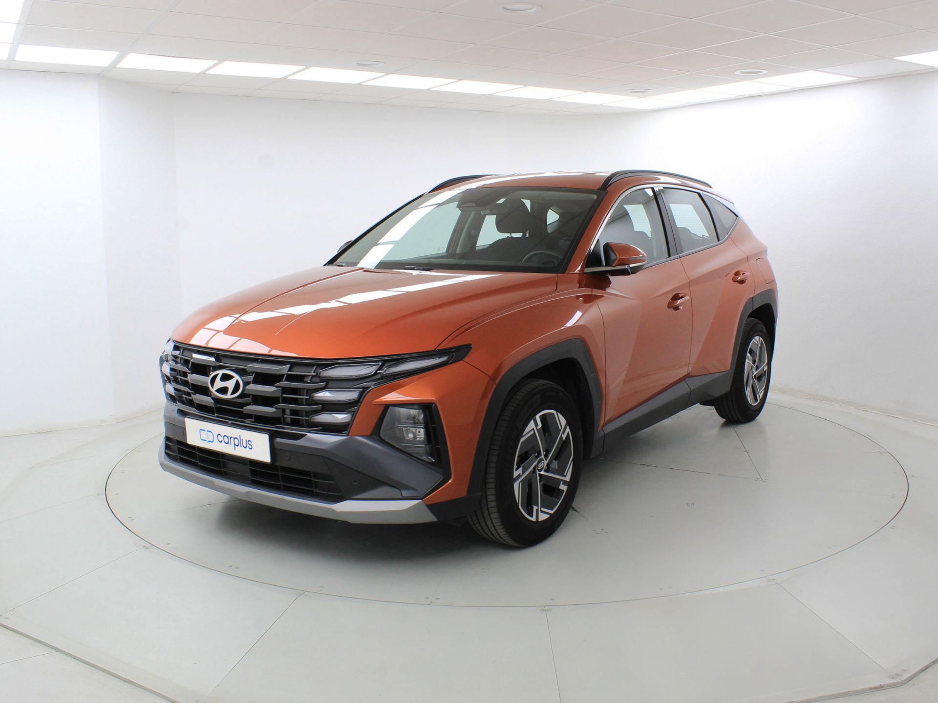 Hyundai Tucson - 2