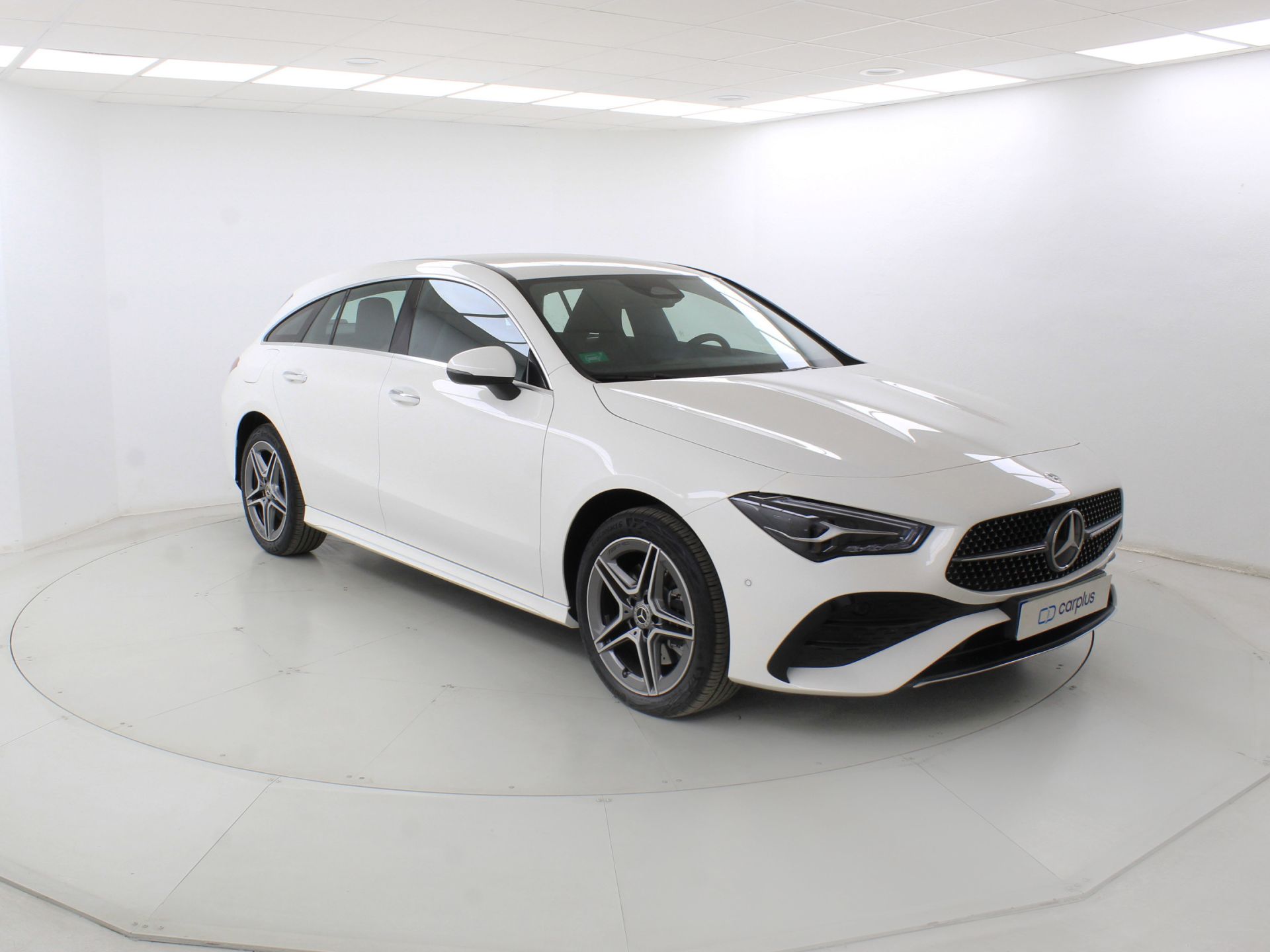 Mercedes-Benz CLA - 6