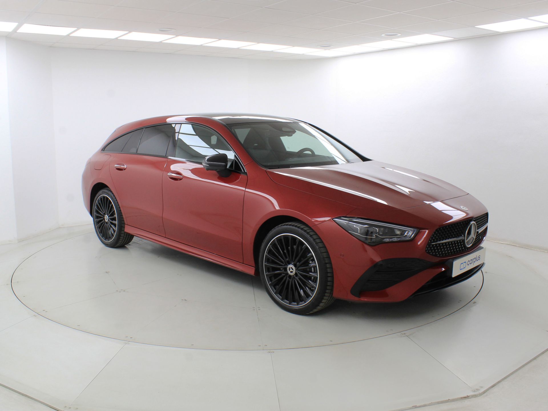 Mercedes-Benz CLA - 4