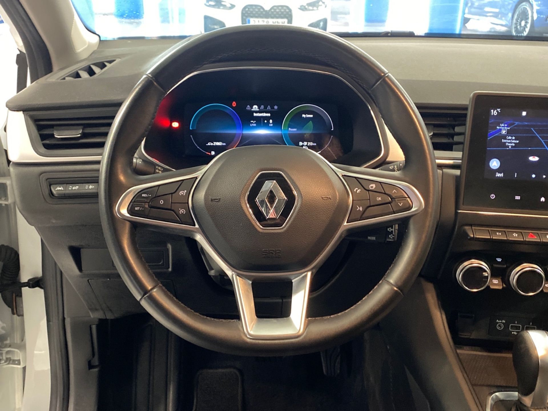 Renault Captur - 10