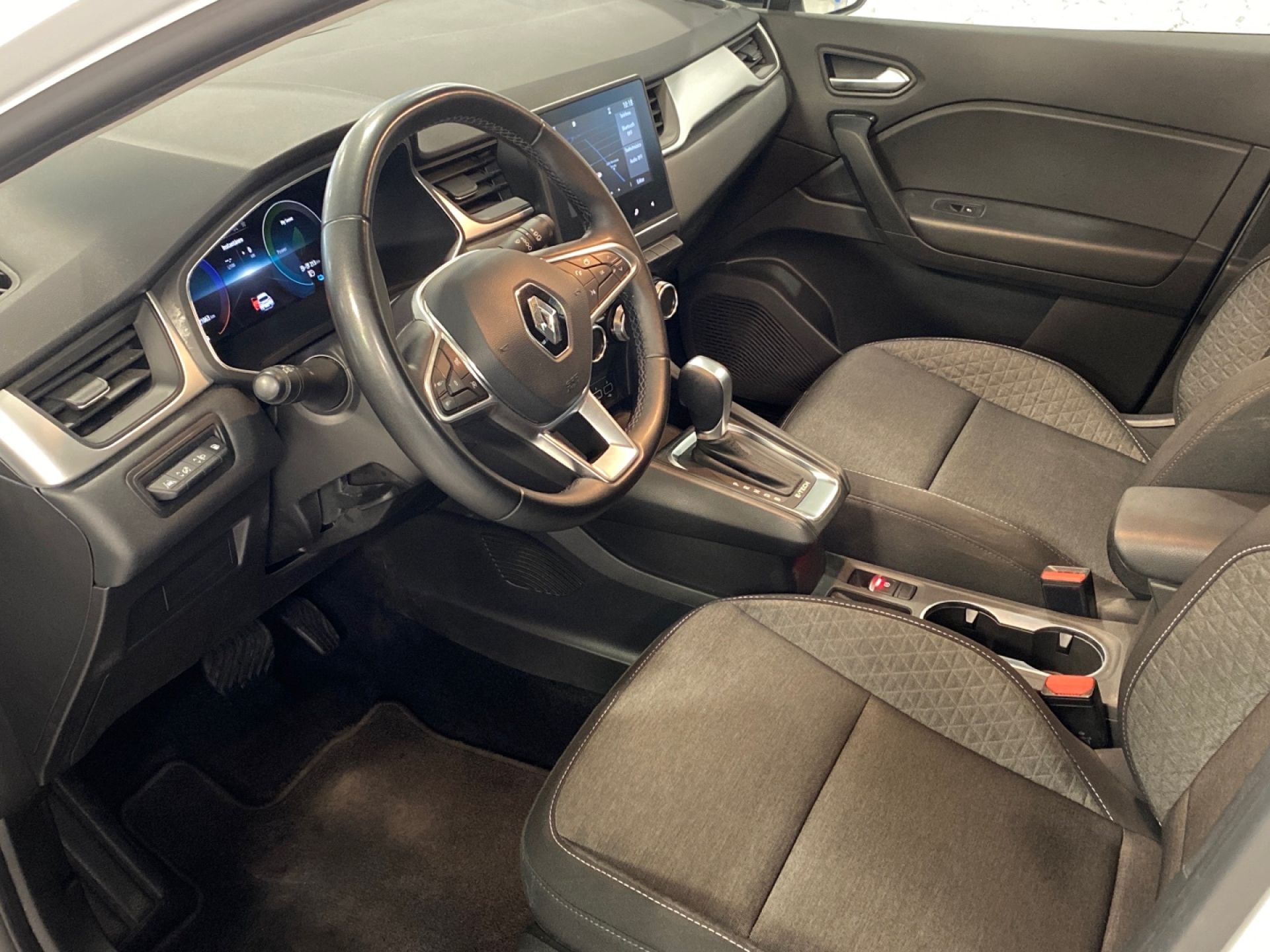 Renault Captur - 11