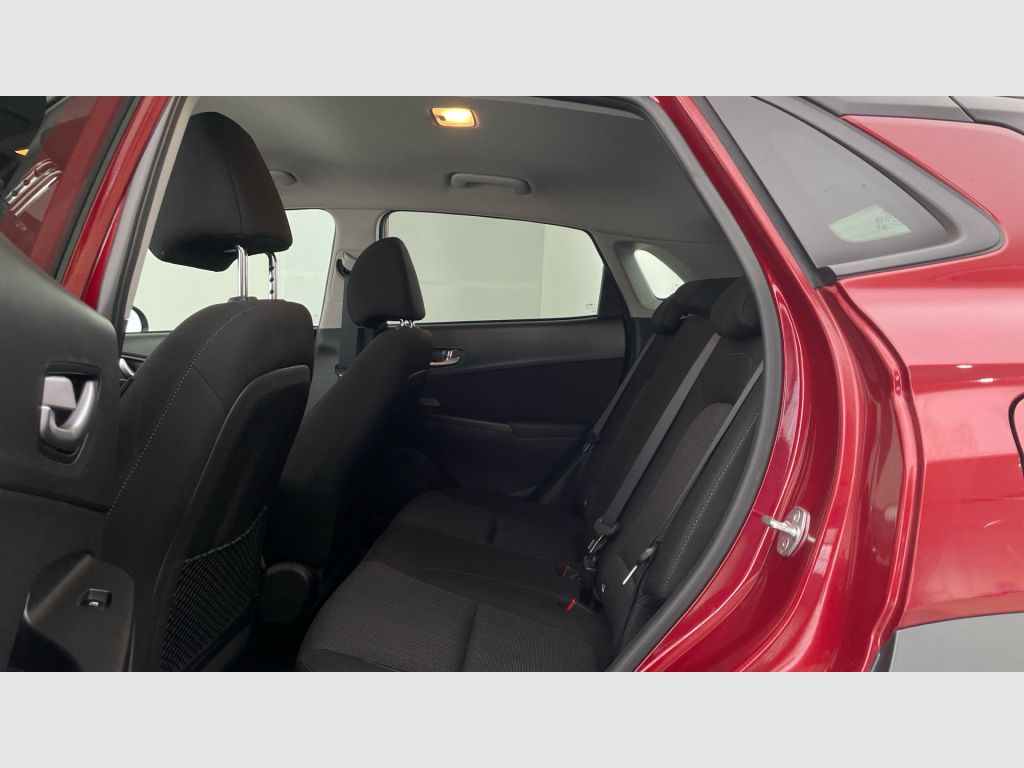 Hyundai Kona - 12