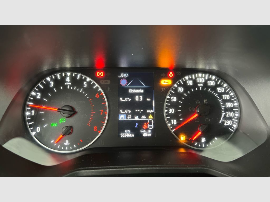 Renault Clio - 10