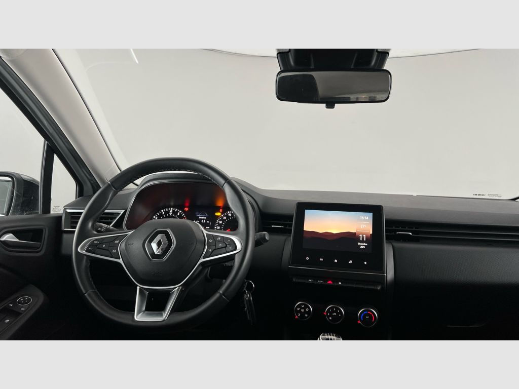 Renault Clio - 11