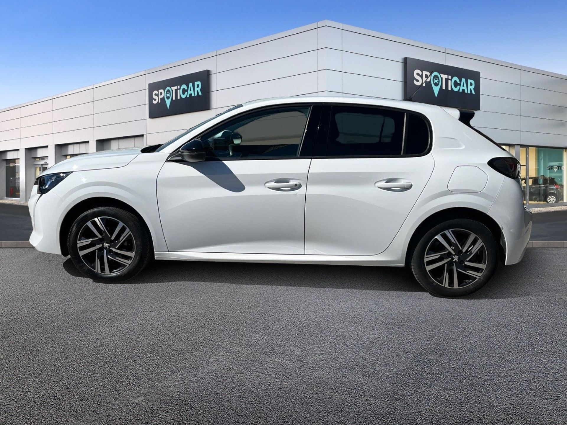 Peugeot 208 - 4