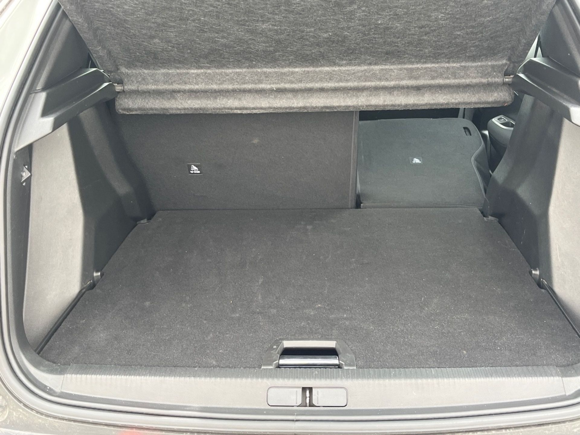 Peugeot 2008 - 7