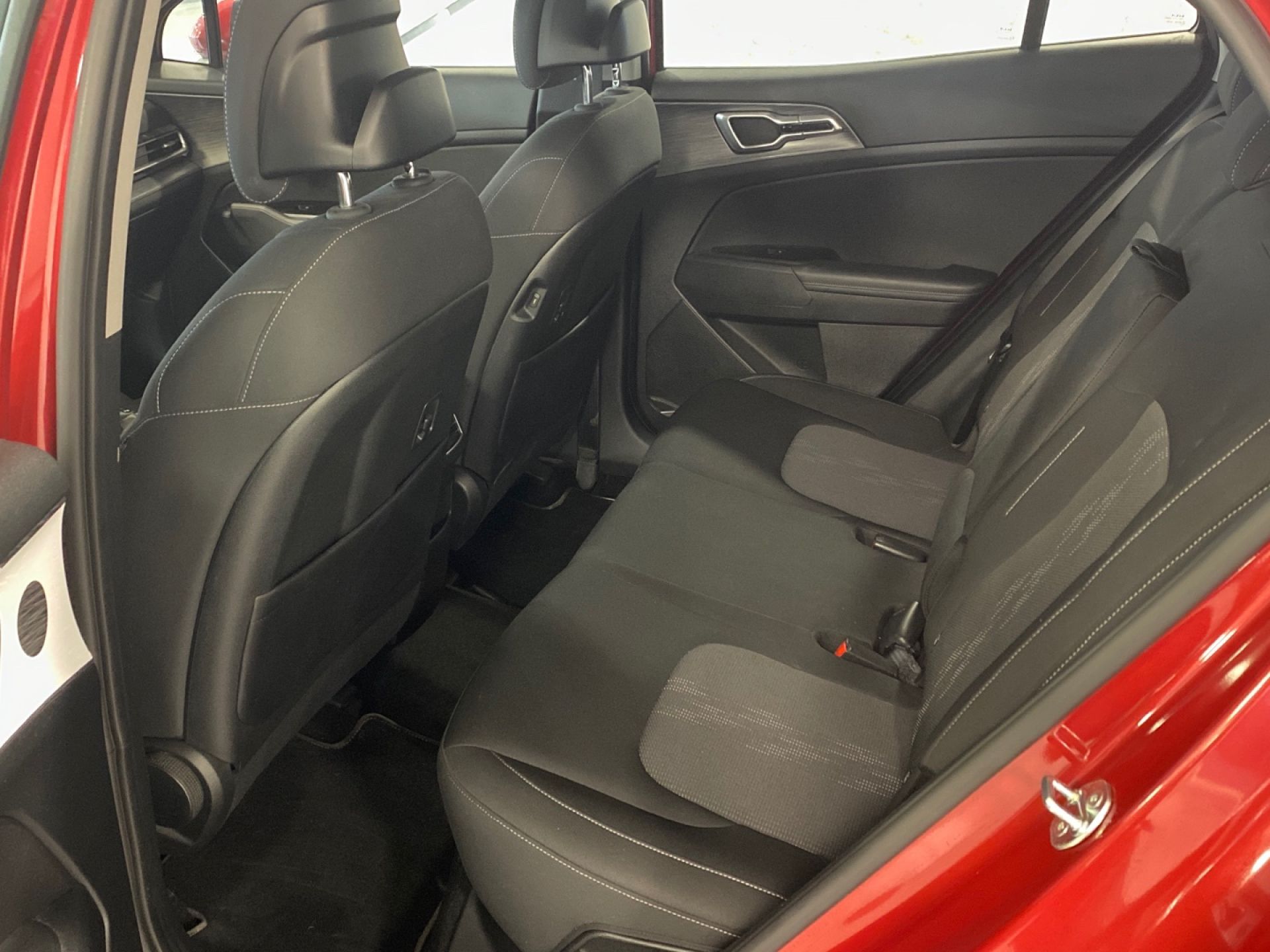 Kia Sportage - 11