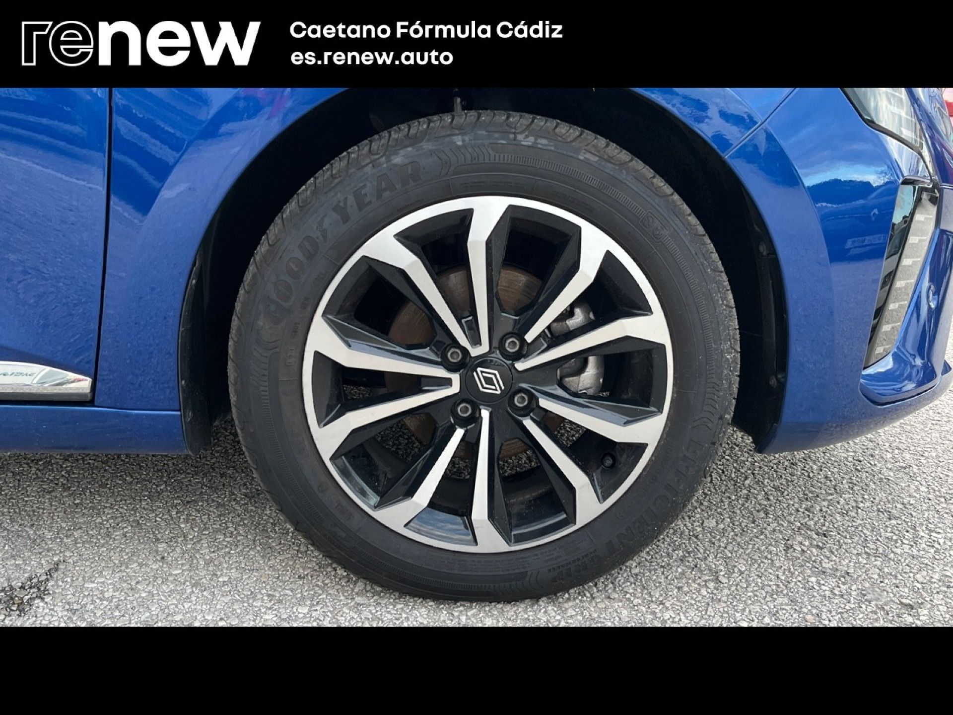 Renault Clio - 8