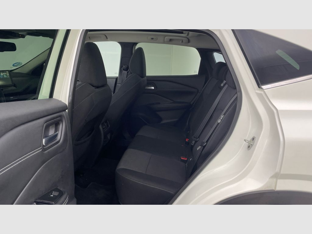 Nissan Qashqai - 12