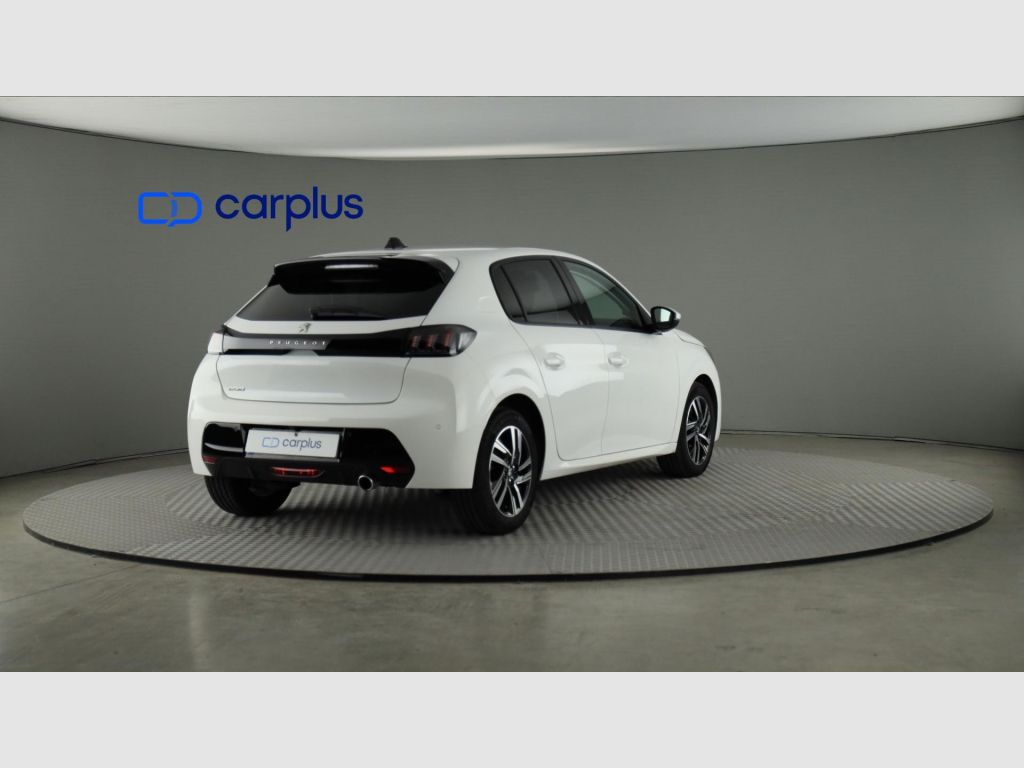 Peugeot 208 - 7