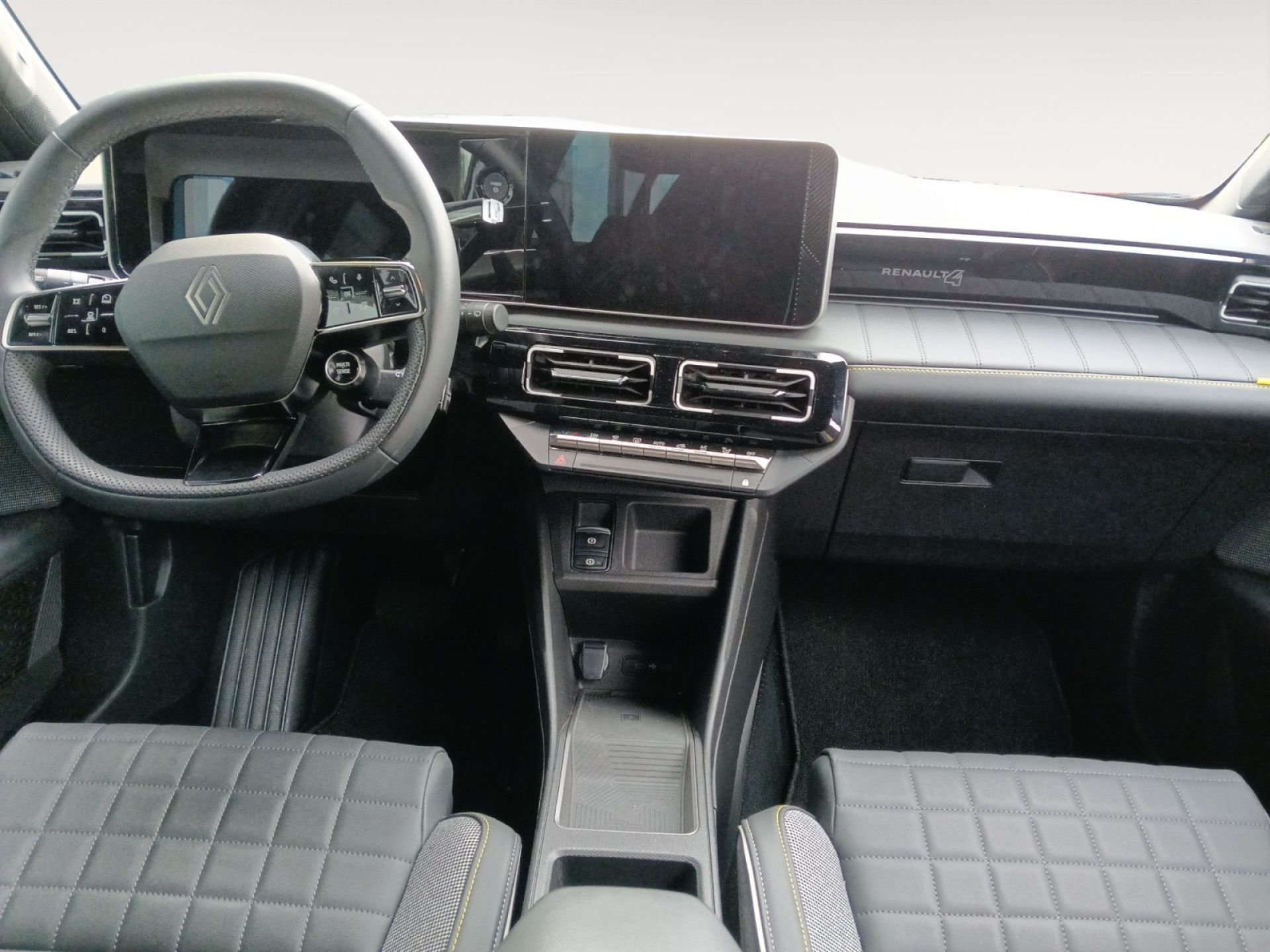 Renault 4 E-Tech - 6