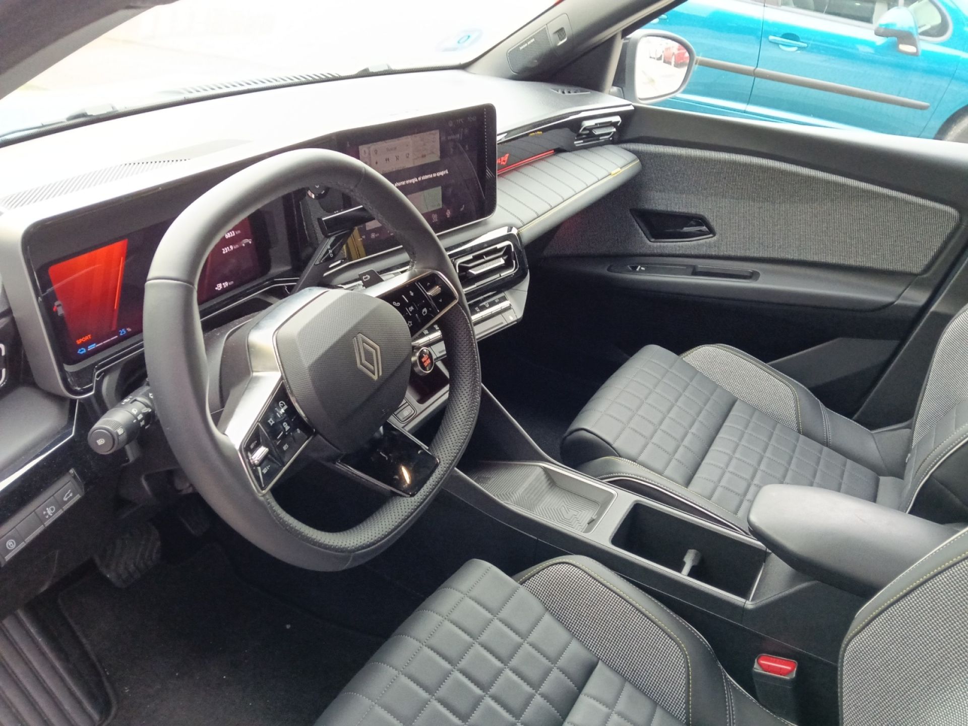Renault 4 E-Tech - 9