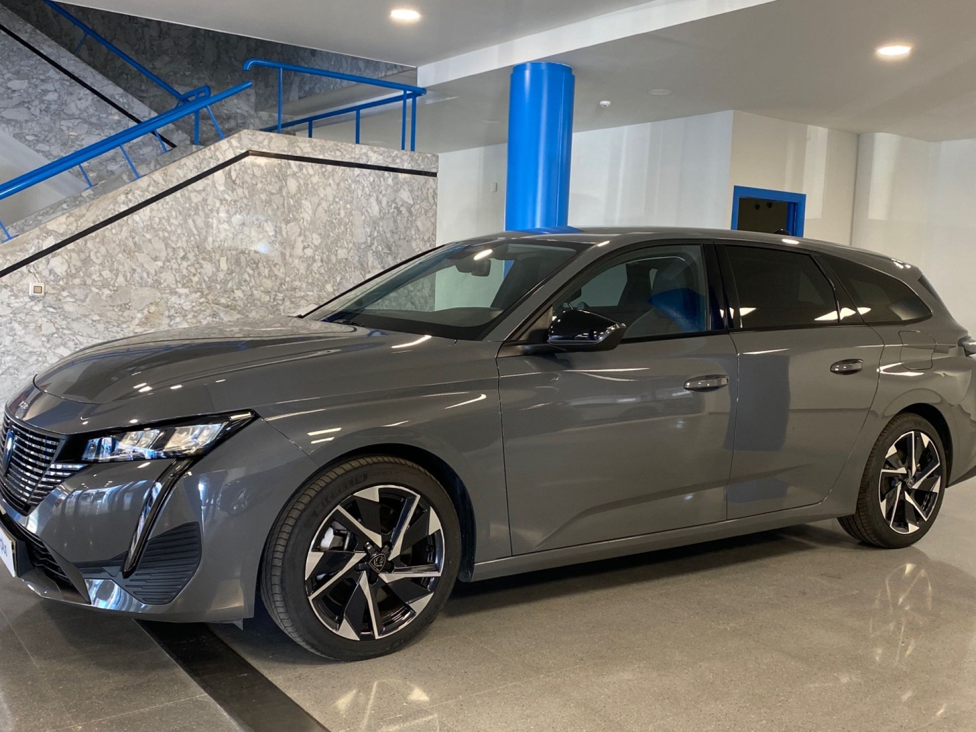 Peugeot 308 - 4
