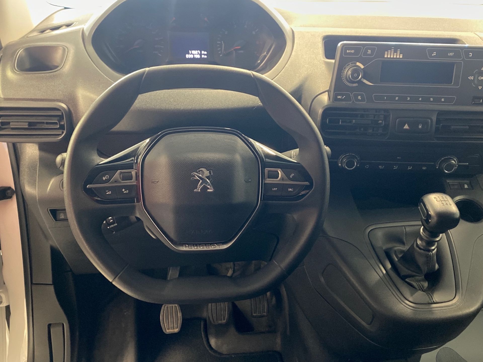 Peugeot Partner - 10