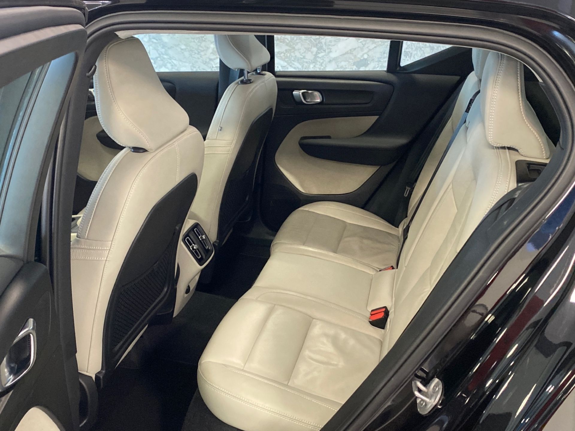 Volvo XC40 - 12