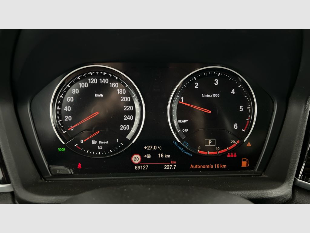BMW X1 - 10