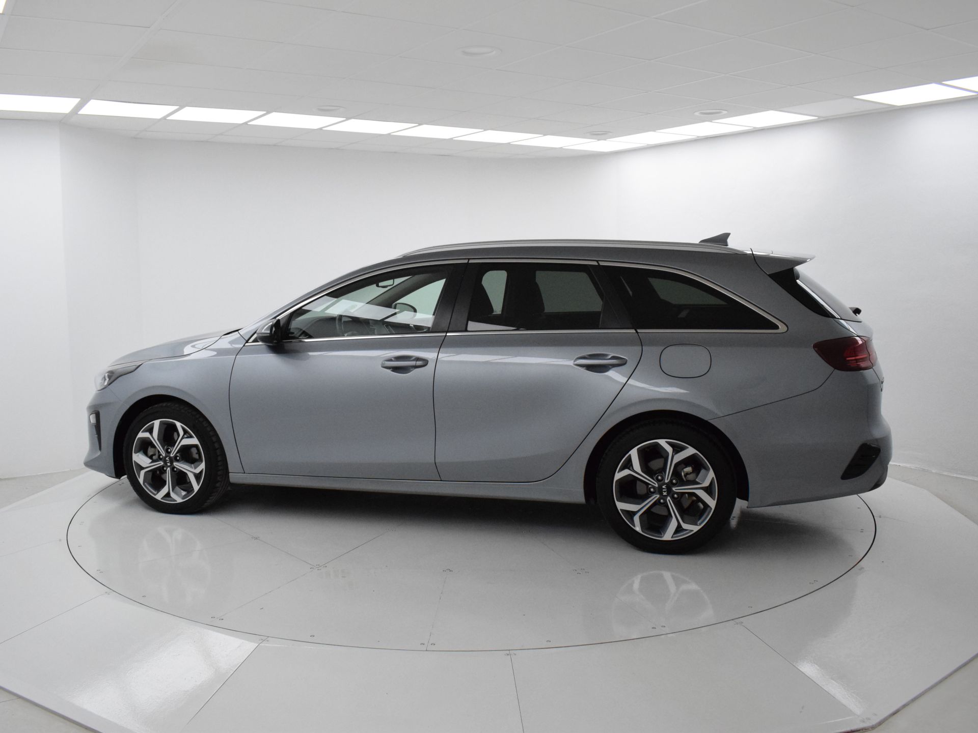 Kia Ceed Tourer - 3