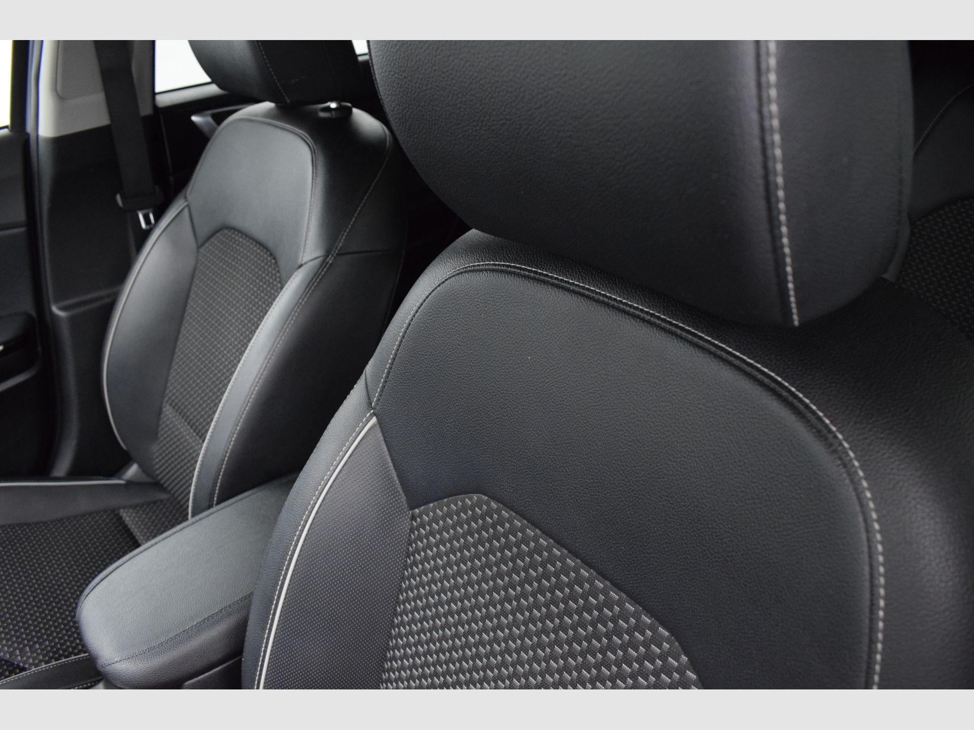 Kia Ceed Tourer - 12