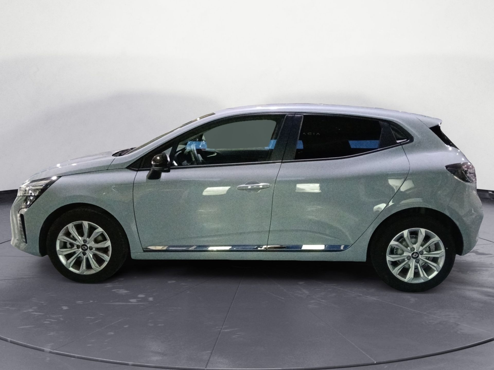 Renault Clio - 6