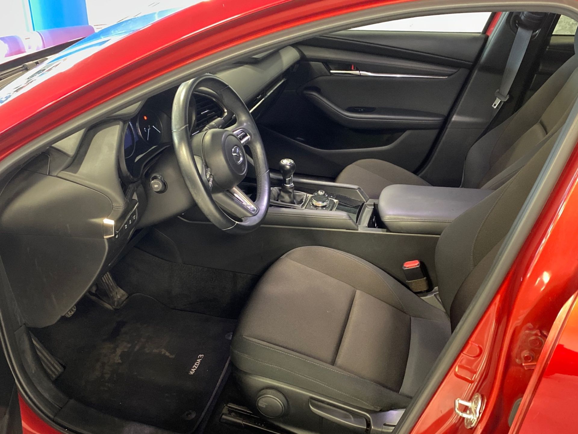 Mazda Mazda3 - 11