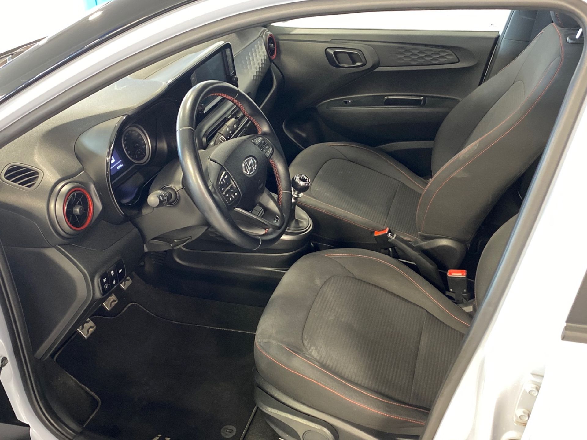 Hyundai i10 - 11