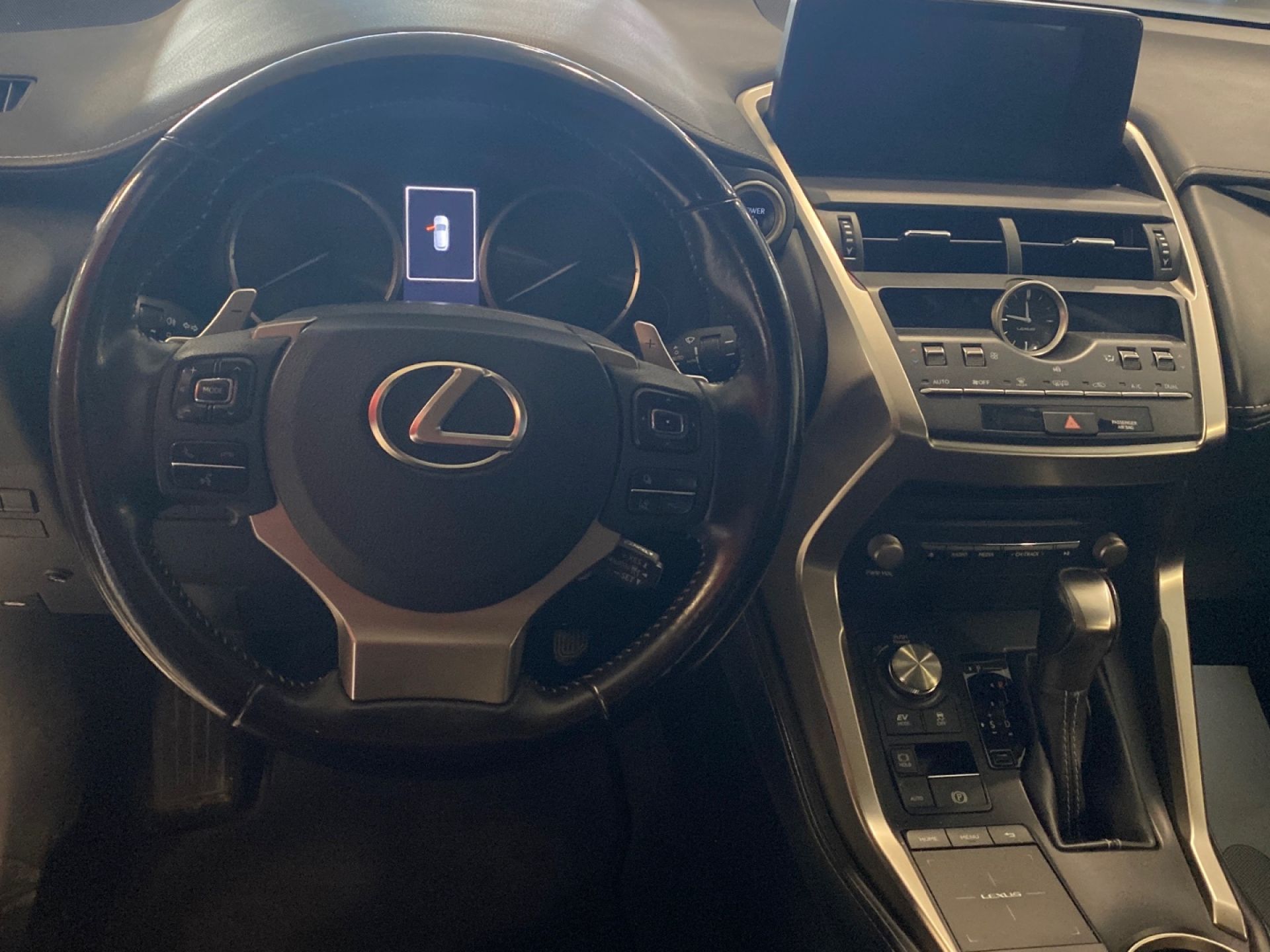 LEXUS NX - 10