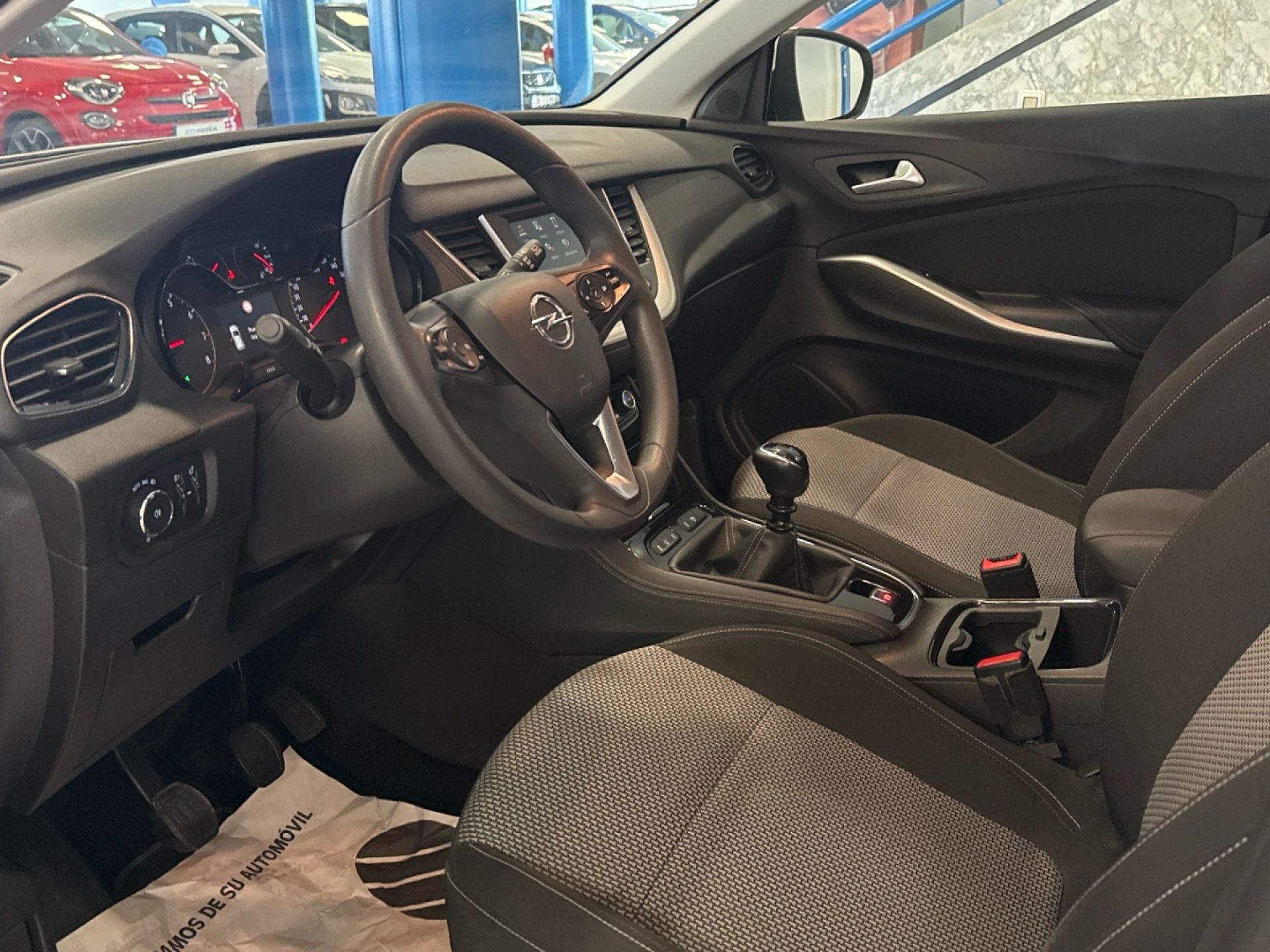 Opel Grandland X - 11