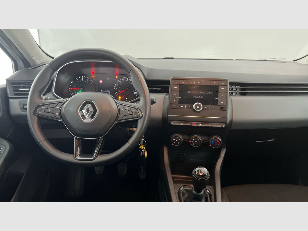 Renault Clio - 11