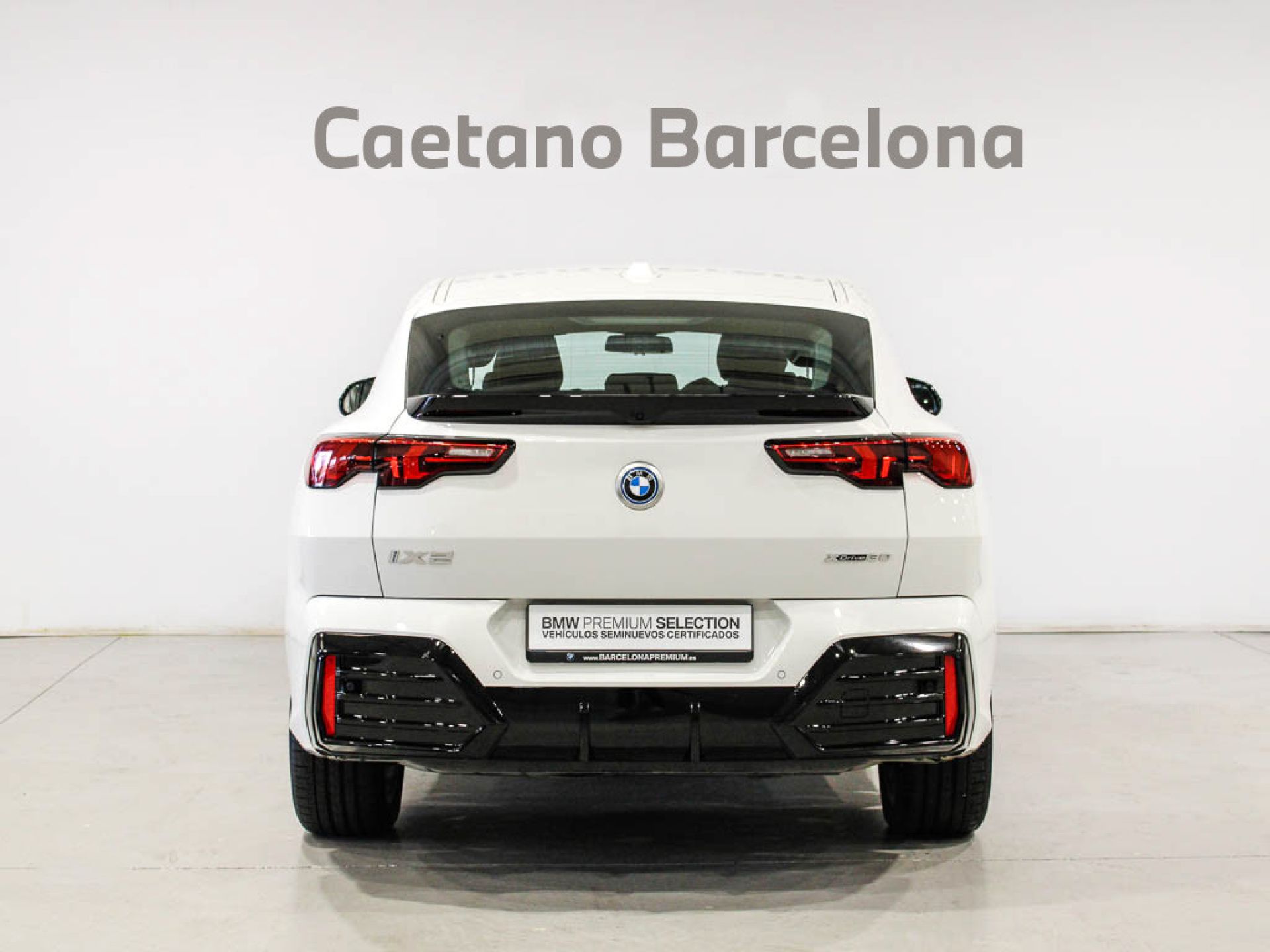 BMW ix2 - 5