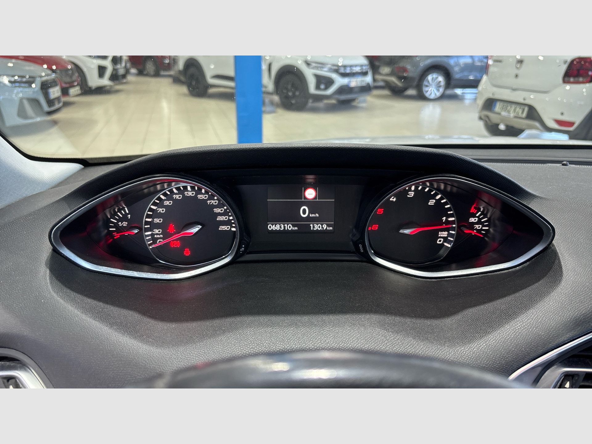 Peugeot 308 - 9