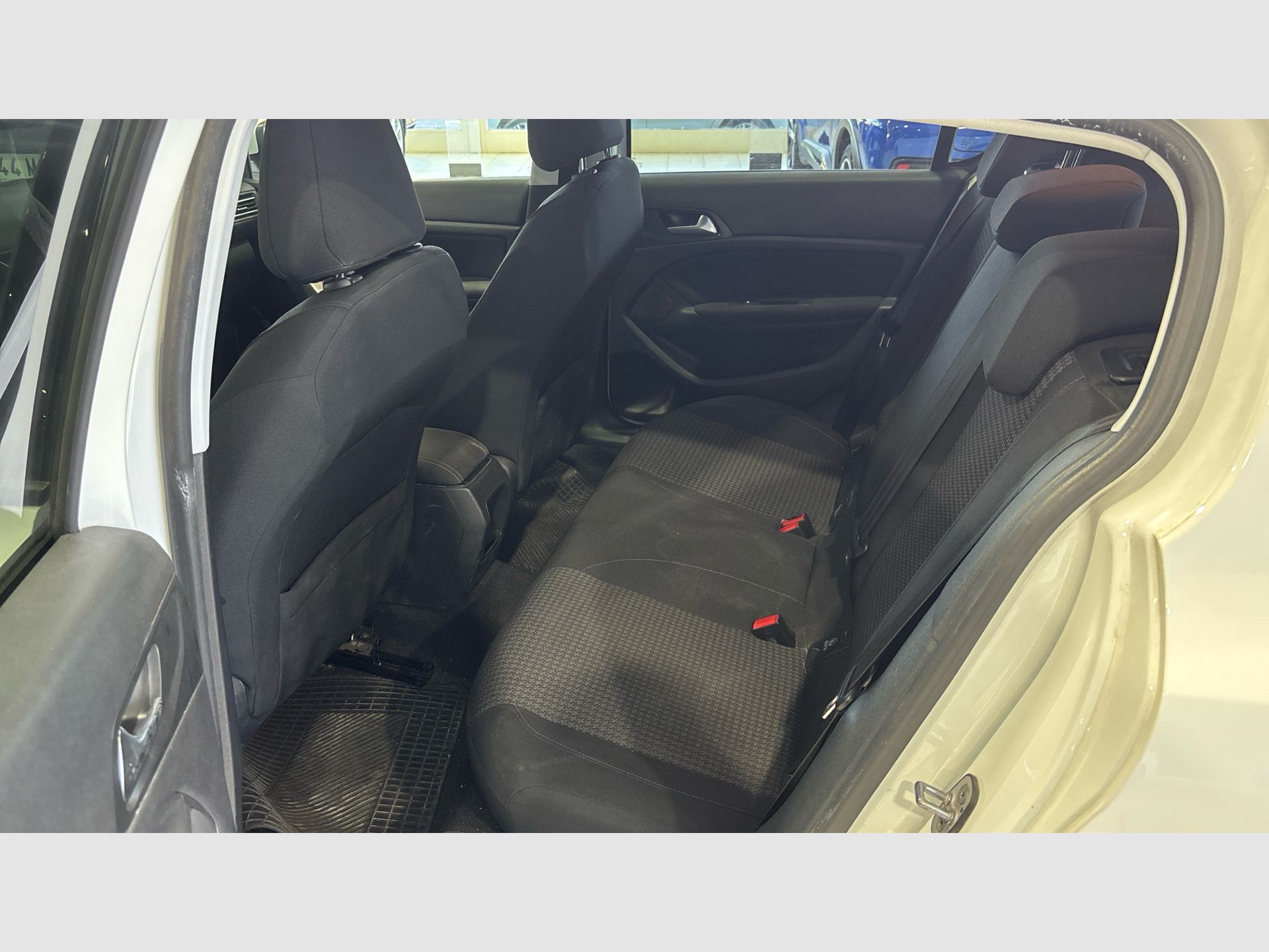 Peugeot 308 - 12