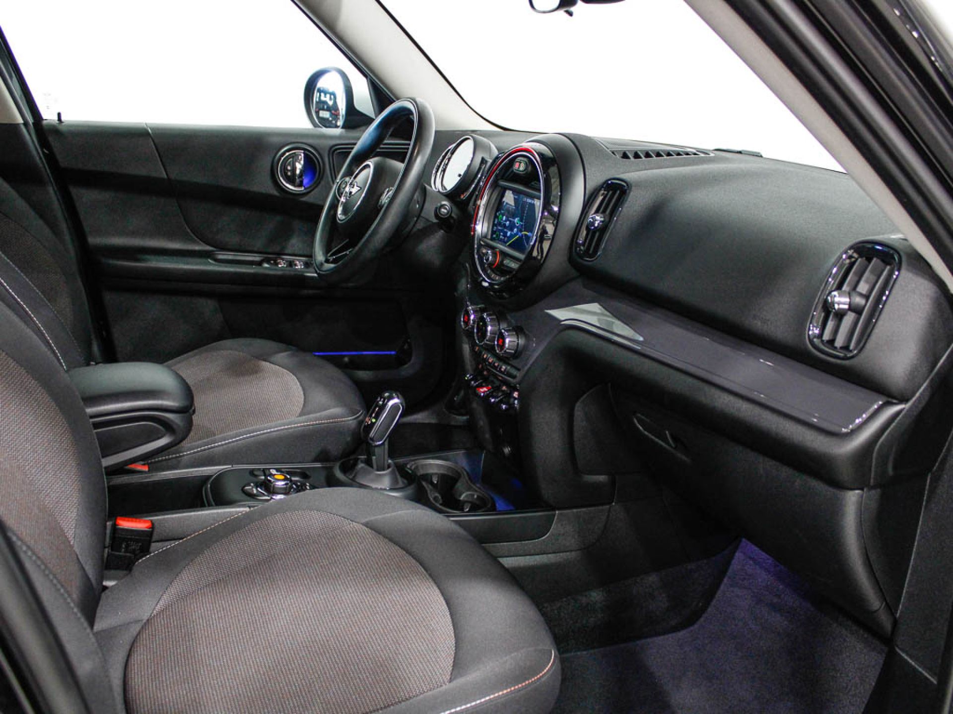 Mini Countryman - 8