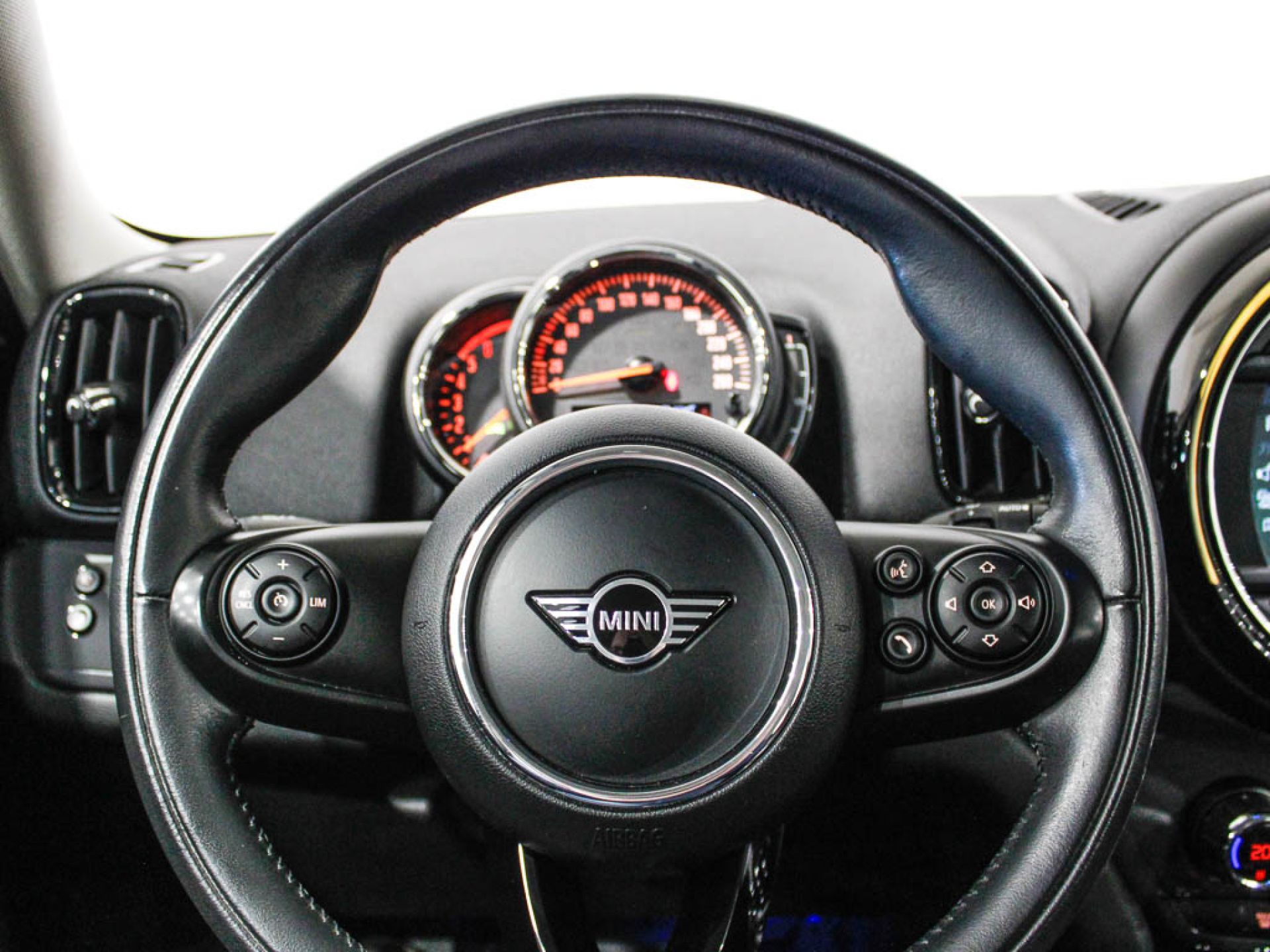 Mini Countryman - 12