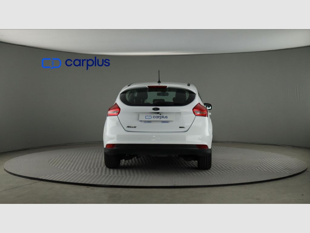 Ford Focus - 6