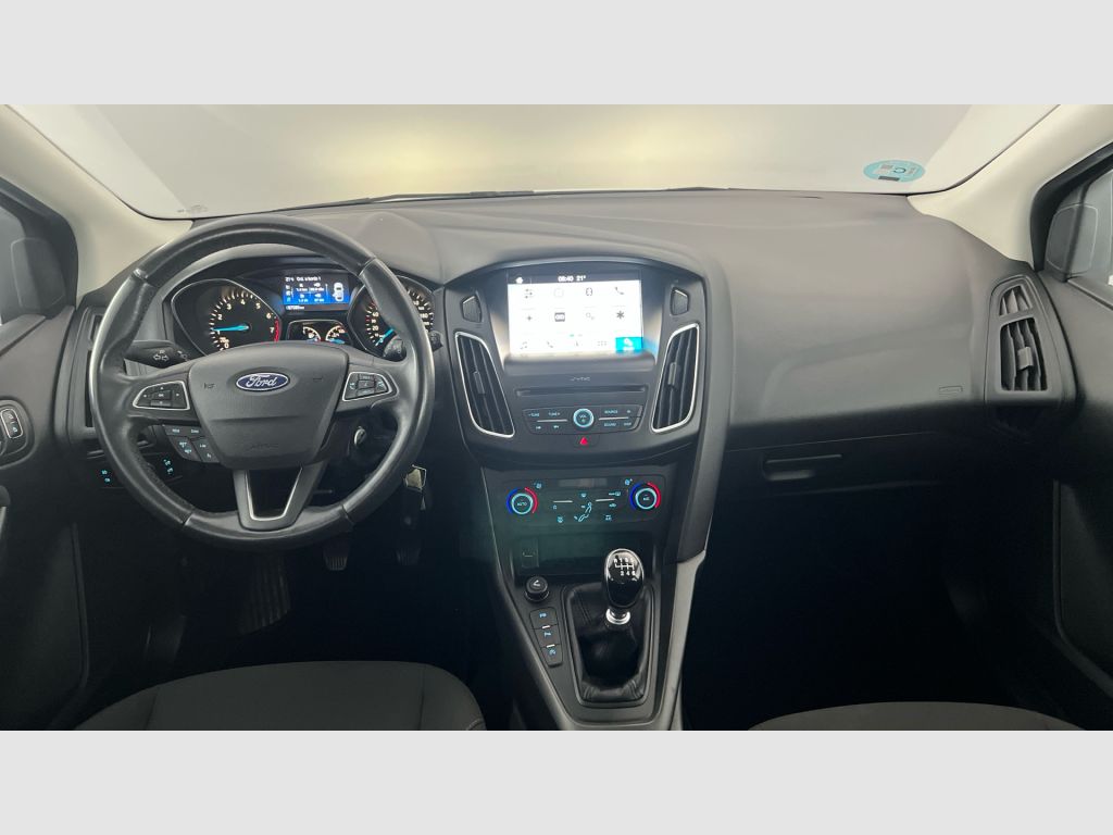 Ford Focus - 11