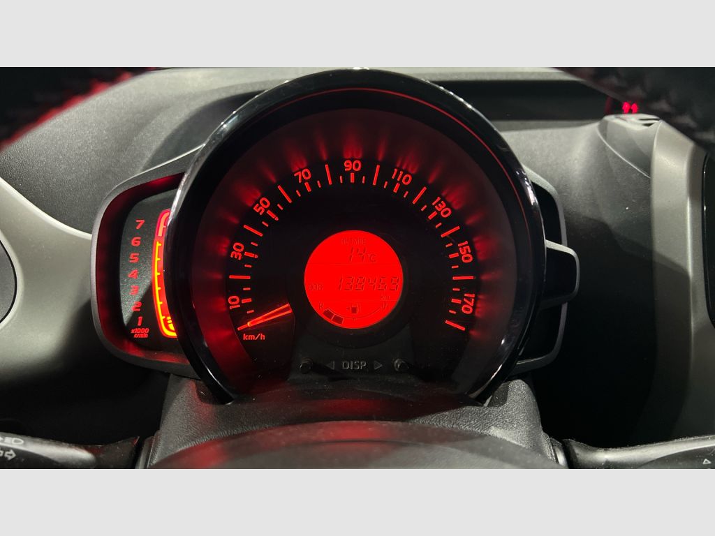 TOYOTA Aygo - 3