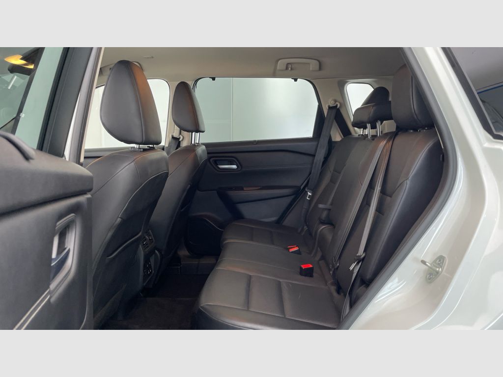 Nissan X-Trail - 12