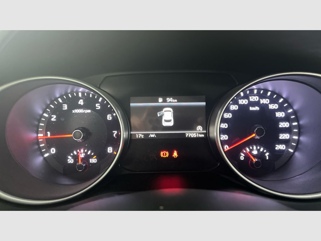 Kia XCeed - 10