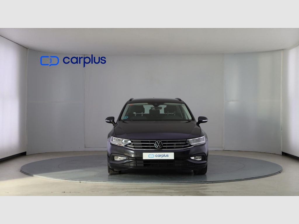 Volkswagen Passat - 3